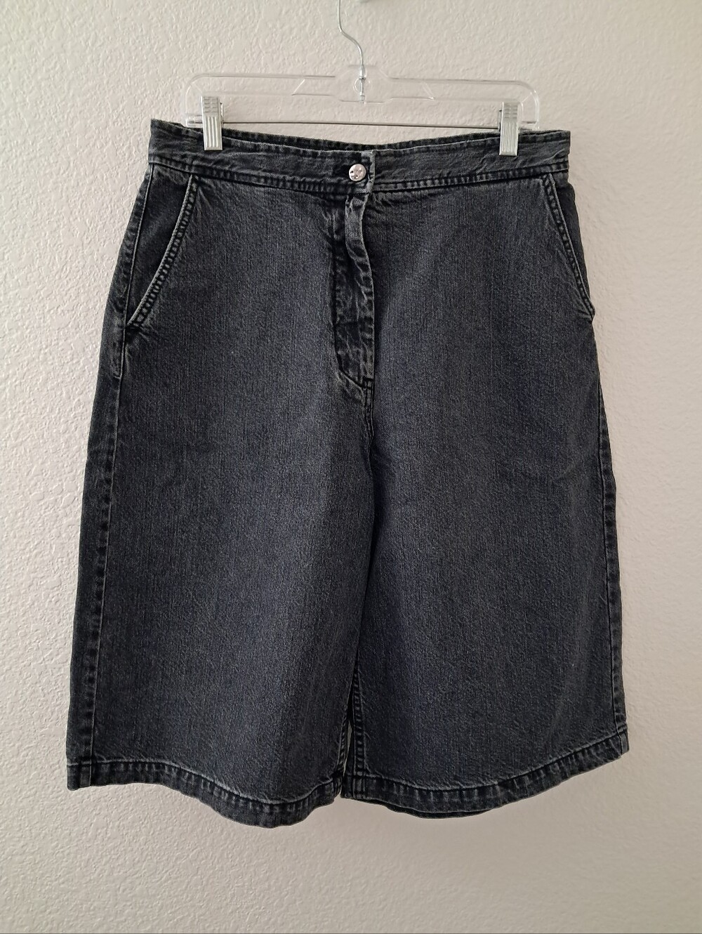 Rachel Comey Nikki Denin Shorts Women's Size 8 Black Coulottes Bermuda Edgy - Picture 1 of 8
